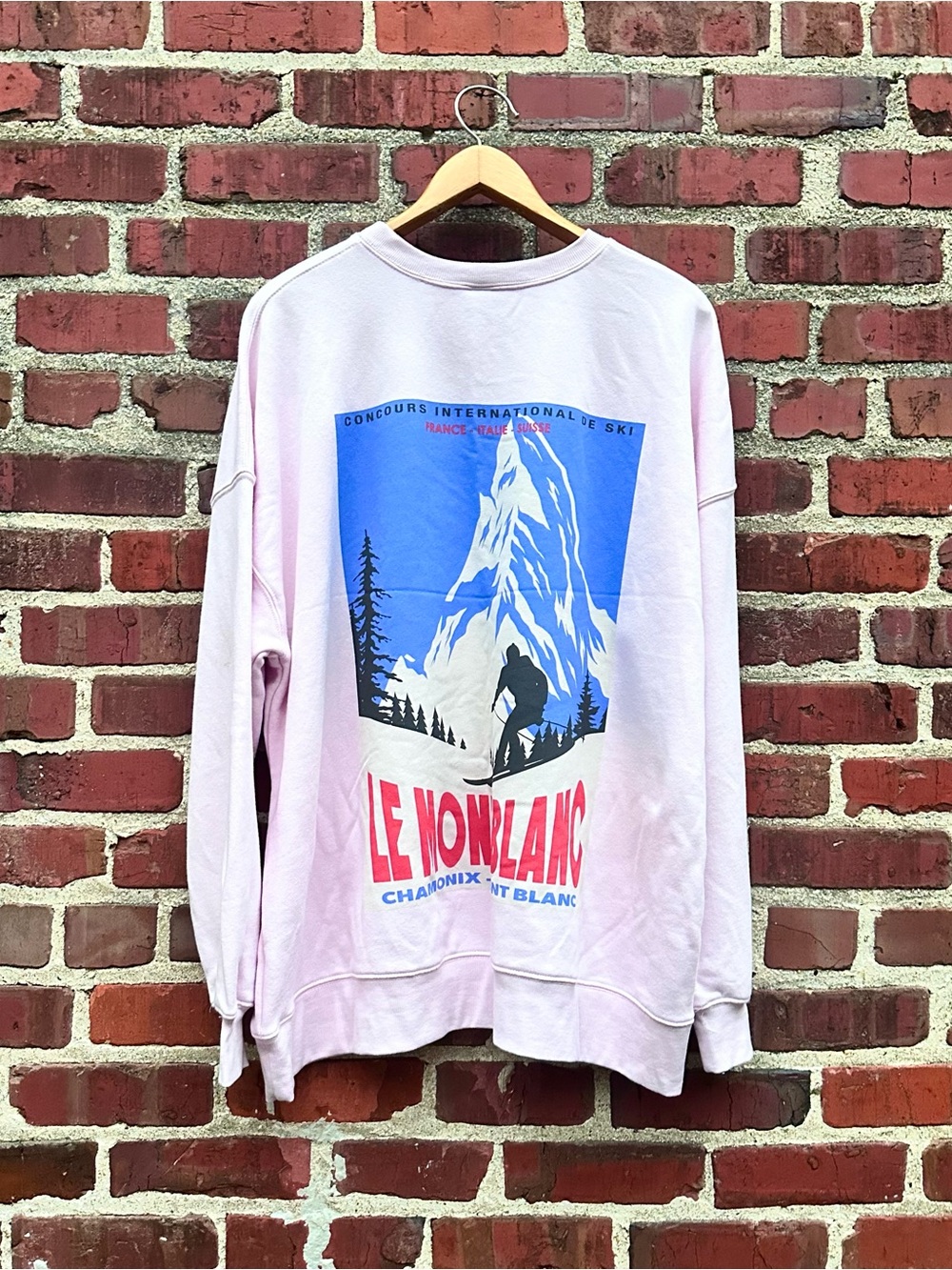 Wild Fable Le Montblanc Pink Sweatshirt XL Ski Mountain Chamonix Mont Blanc NWT - Picture 9 of 13